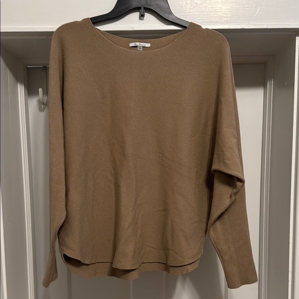Vila Milano Women's Brown Sweater, button back, size L